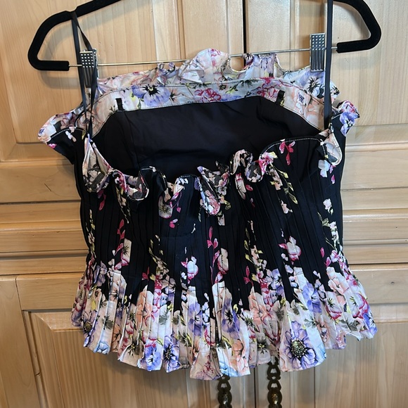 WHBM floral ruffle bustier top - Picture 2 of 3